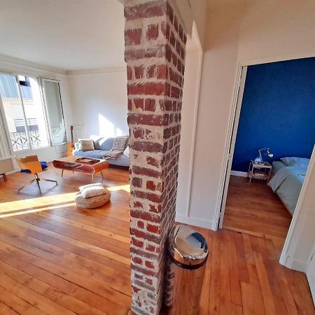 Tres Beau 2P Avec Vaste Sejour Ensoleille - A 50 M Du Metro Du Marche Et De La Mairie Apartment กลีชี ภายนอก รูปภาพ